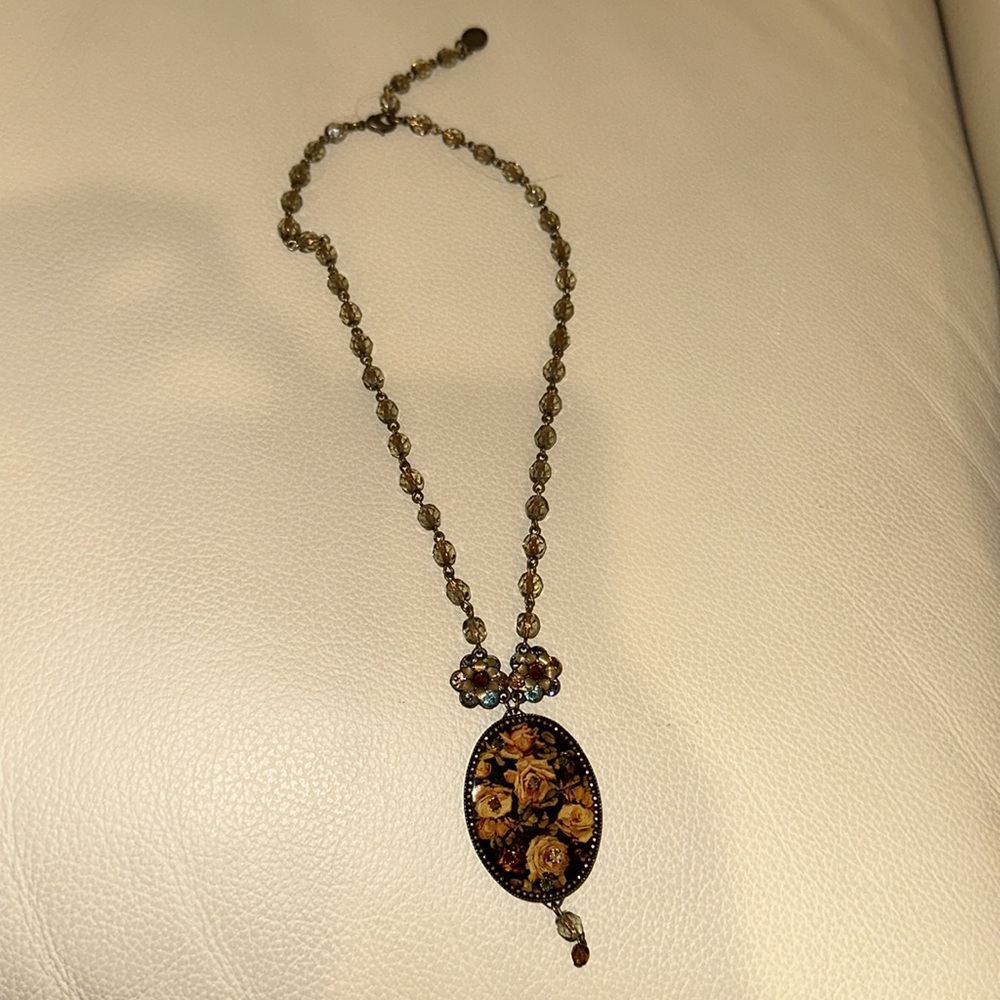 Floral Pendant Necklace with Beaded Chain - Picture 2 of 4
